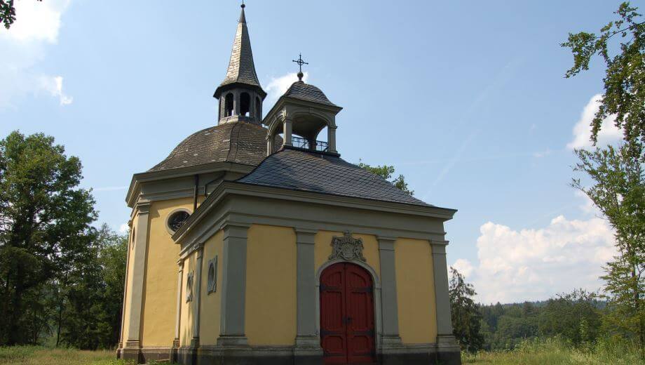 Die Heilig Kreuz Kapelle kann für Trauerfeiern genutzt werden.